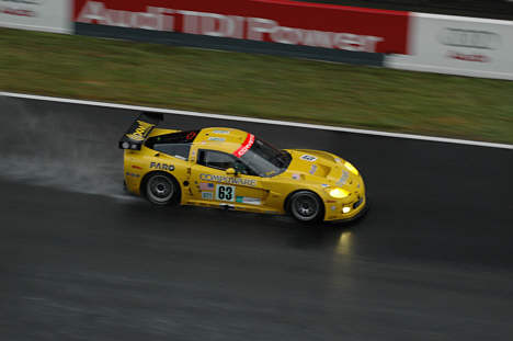 Jan Magnusen var også ude og 'lege' i regnen.
(Foto: Motorsporten.dk)